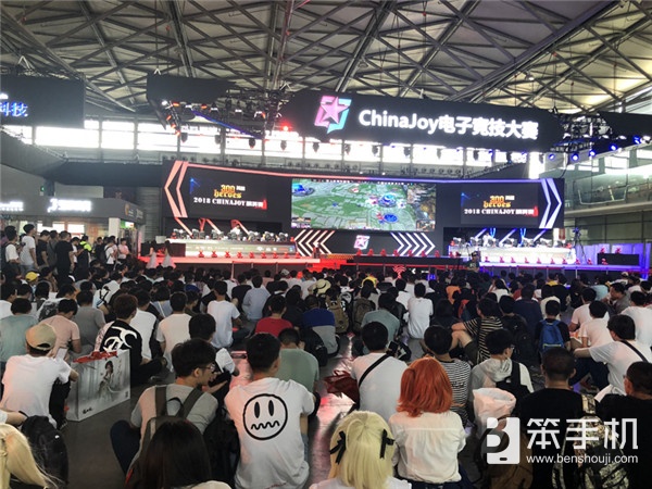 第十六届ChinaJoy次日官方电竞大赛舞台精彩回顾