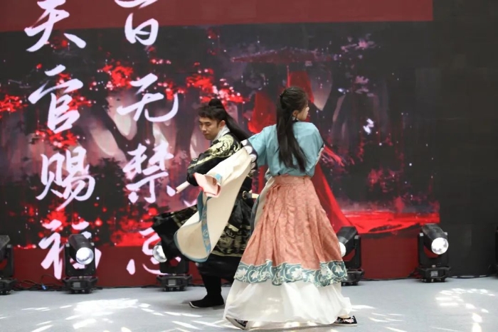 https://www.chinajoy.net/upload/resources/image/2023/04/10/83137_700x700.jpeg